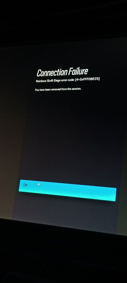 Loras_729's tweet photo. @Rainbow6Game  I was trying to get back to the f#cking rank because my game crashed and I can't reconnect because every time I get this fcking error! Fix your trash https://t.co/525FzEHeKm