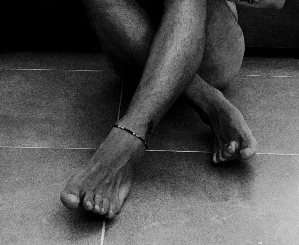 michael12762399's tweet photo. 💶💶💶💸💰 #findom #cashmaster #cashpig #cashslave #cashsub #cashpussy #finsub #loser #beta #pathetic #piggy #paypig #drain #sub #tribute #moneymaster #moneyslave #cashrape #draining #humanatm #cashmeet https://t.co/cET7bvgvLw