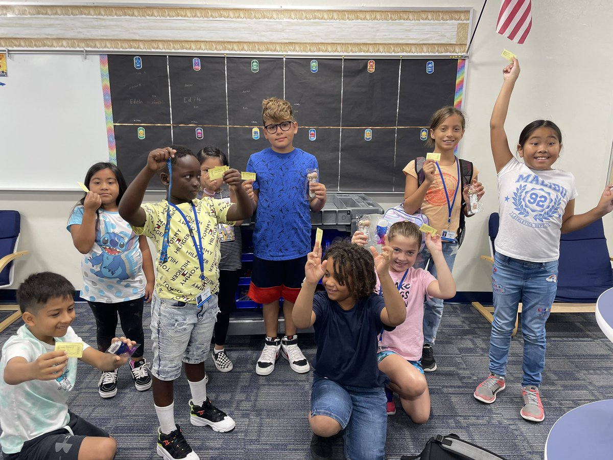 Laura Serrano tweet media