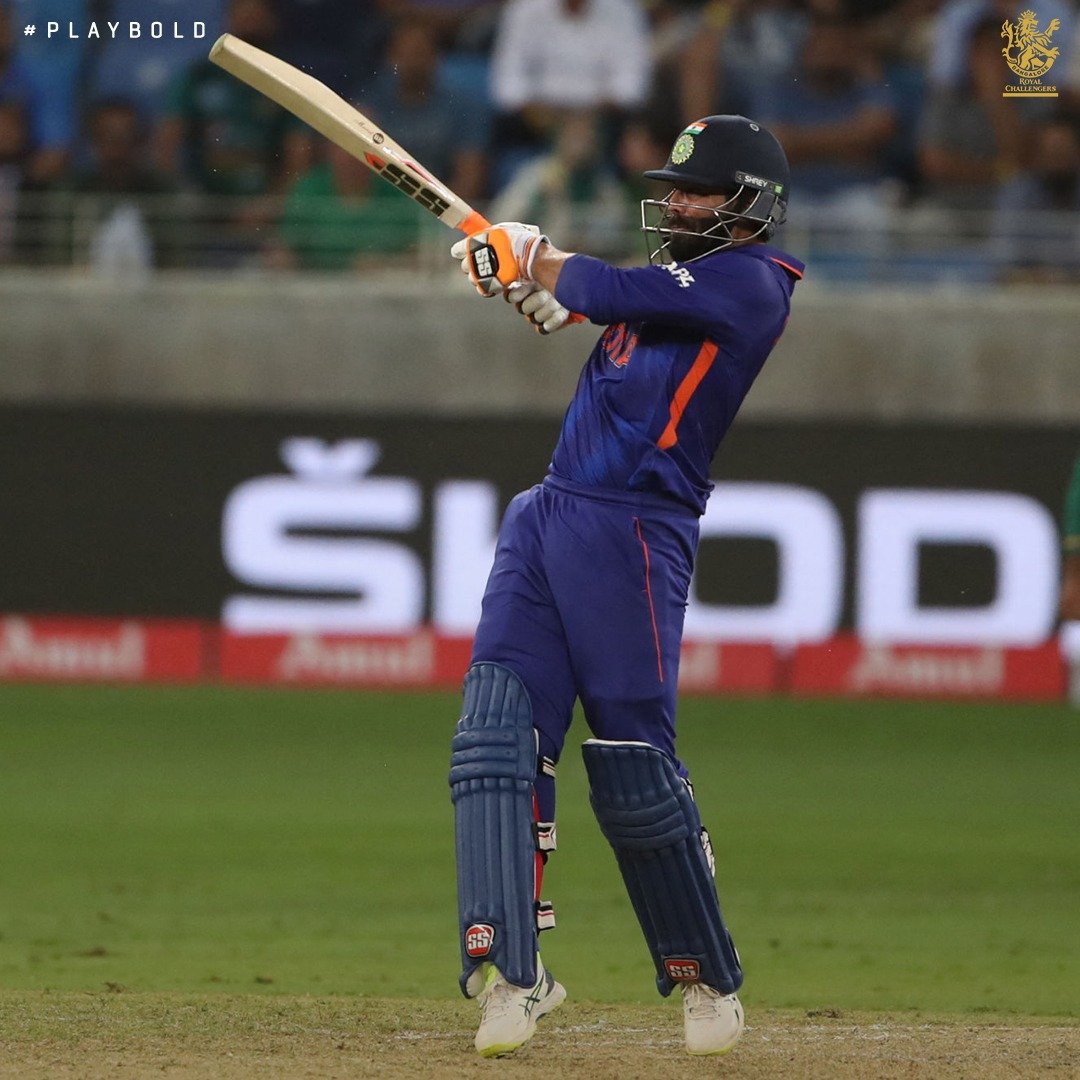 AjasarSunil's tweet photo. और हां "ठाकर ऐथ इज है, केथ ई को गयौ"
@imjadeja 

#RajputBoy #INDvsPAK #IndiaVsPakistan #jadeja #HardikPandya https://t.co/lANDnTcGqy