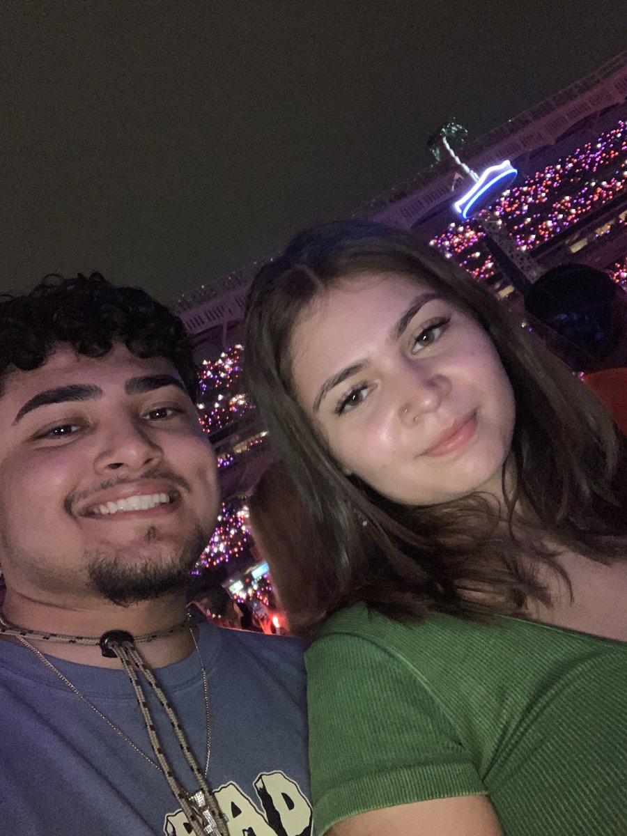Bootlegmiguel's tweet photo. I was looking like someone’s uncle but yesterday was not bad for my first bad bunny concert:) https://t.co/vHdDlYedUP