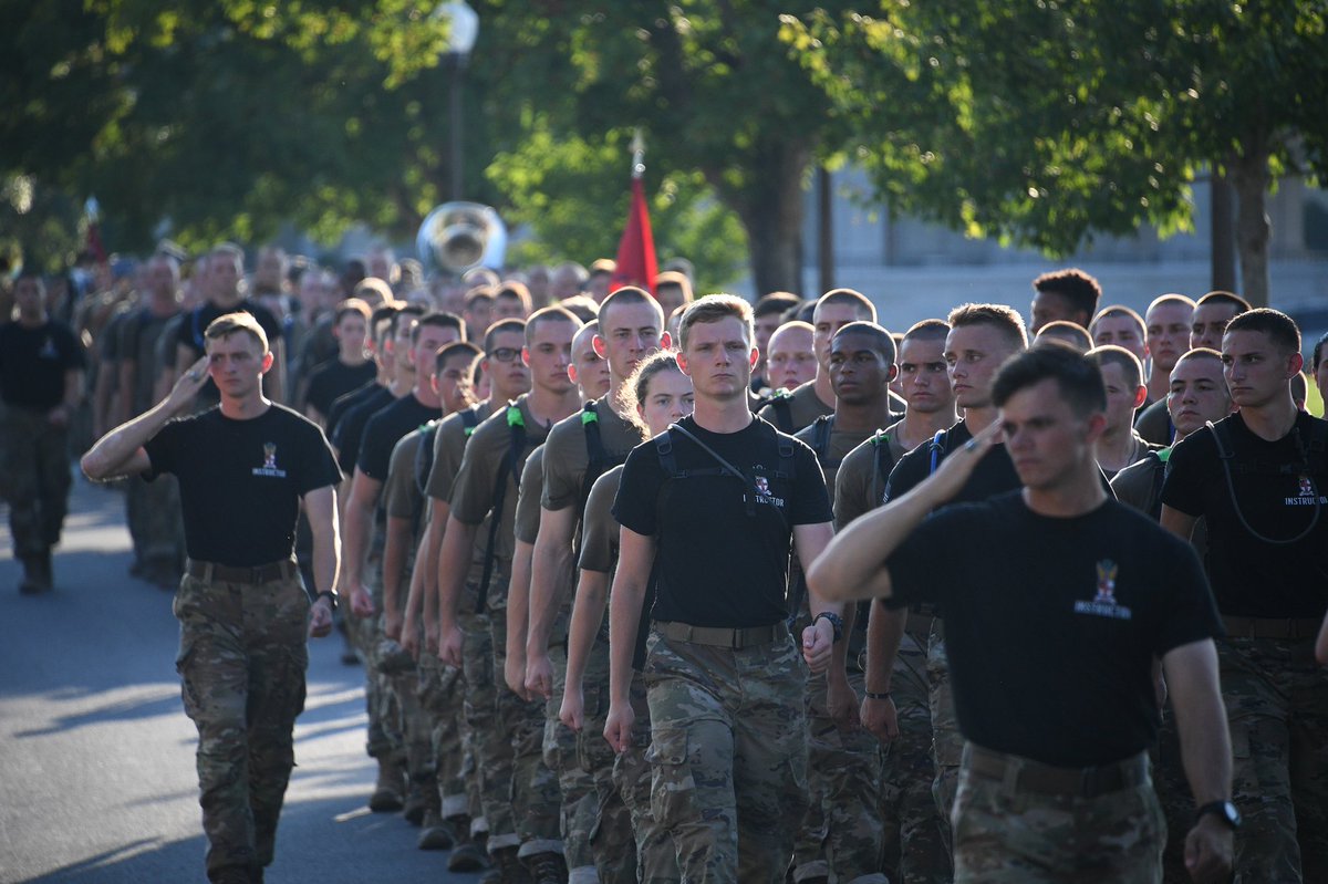 VMI1839's tweet photo. One week down. Matriculation week culminated yesterday with Rat Crucible, which included training on the North Post obstacles and a swim down the Maury River to Jordan’s Point. The event concluded with a march up Letcher Avenue and the rats’ first Old Yell. #RahVaMil #vmi23plus3 https://t.co/sN3cENurtW