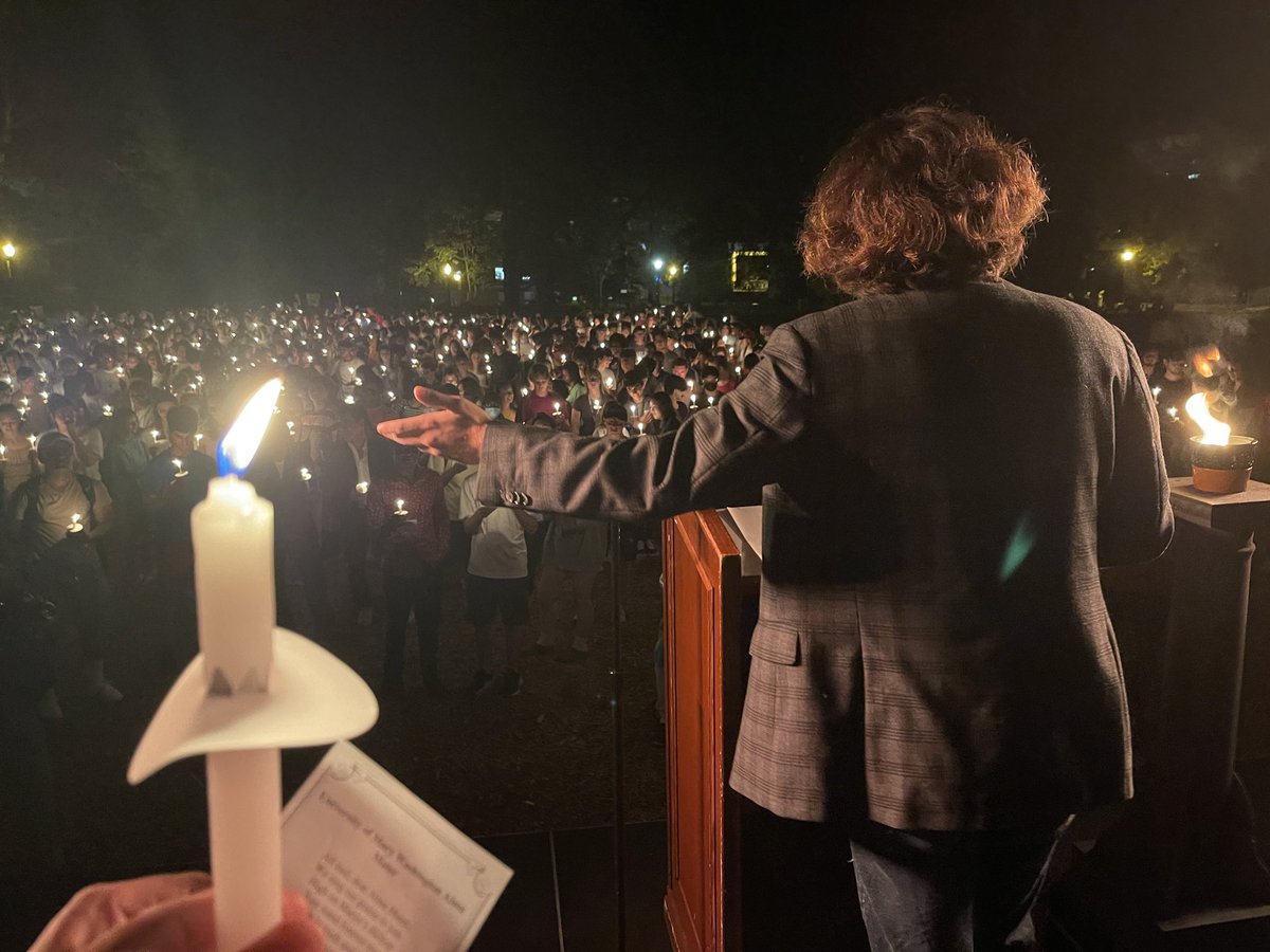 PresTPain's tweet photo. SGA Prez Joey Zeldin holding forth and feeling the ❤️ at last night’s Eagle Gathering that officially welcomed the Class of 2026 to the UMW community. Welcome home, eaglets! You are already making us better. #EagleGathering #Classof2026 https://t.co/BdVF0WJS5m