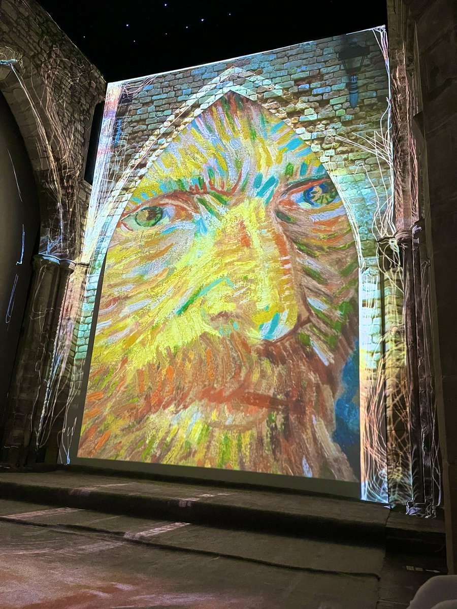 Hedge, Museum, Van Gogh, dog walk. That’s quite enough #NursesActive for me today! 🥱 @MRowlandPhysio <a href="/Saraklowe/">Sara Lowe</a> <a href="/samgrove70/">samgrove70@icloud.com</a>
