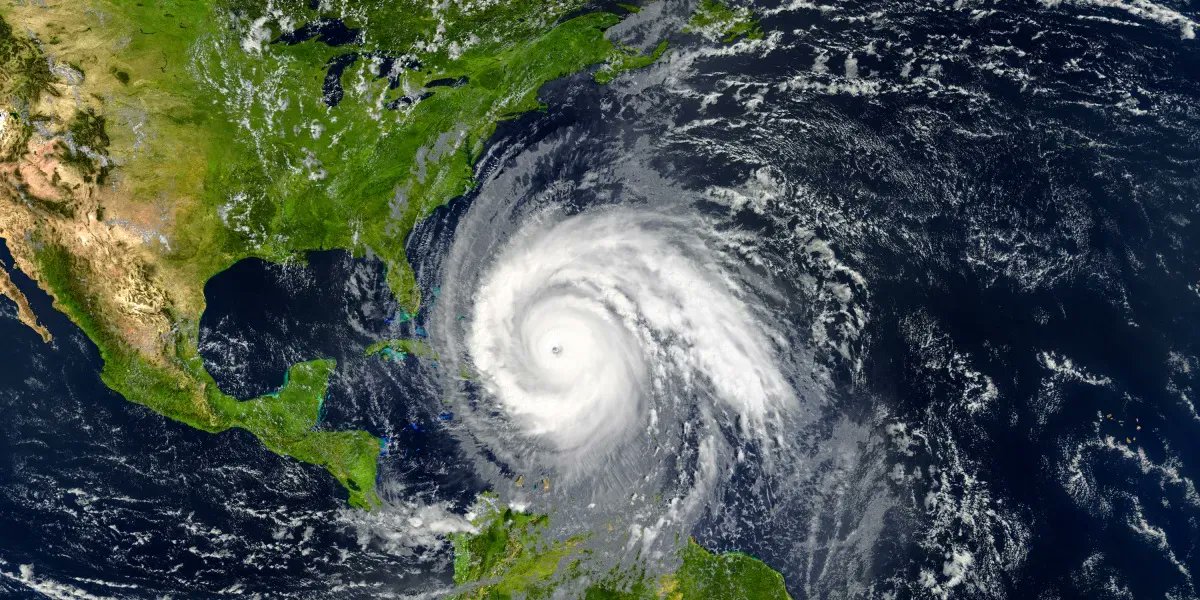 eapsMIT's tweet photo. From @techreview: This #ClimateGrandChallenge flagship is setting out to make climate models accurate and accessible to communities and policy makers so that they can be better informed when making decisions impacted by climate change. @ScienceMIT @mitidss
https://t.co/VP99j7Xfe4 https://t.co/WGV4IyEZNX