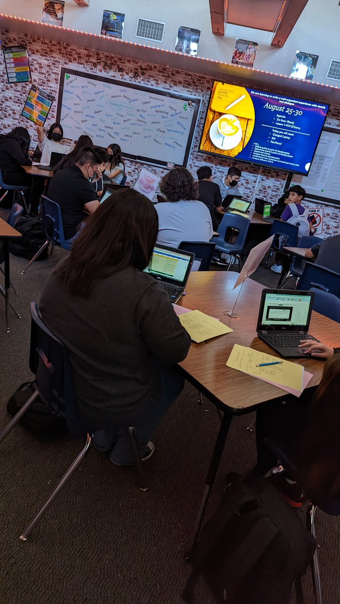 DrSonal_EDU's tweet photo. #CafeFlex in full motion with @MrsLitCafe at @FUSD_AlmeriaMS #BlendedLearning #AlmeriaBlended #Flexmodel #Personalizedlearning #Teacherasfacilitator #studentagency
Great way to start the year! https://t.co/6Rdvklc7MP