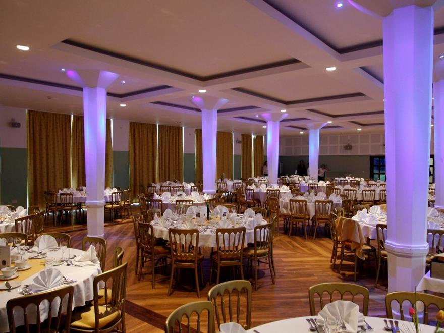 Venues_org_uk's tweet photo. .@HarperAdamsUni is the place to hold any event. From conferences and corporate parties to training and team building, to weddings and other celebrations.
https://t.co/6eM488pwj5
#harperadamsuniversity #eventspaces #shropshirevenues #conferencesandevents #VenuesOrgUK https://t.co/KhfHaG8MBt