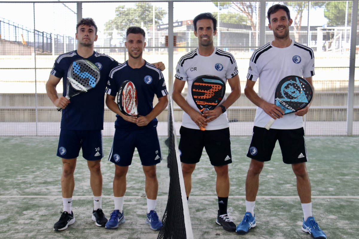 PRIMER EQUIPO| #27. Empezamos la última semana de la #pretemporada y lo hacemos de forma distinta.

Esta mañana el EQUIPO ha cambiado el ⚽️ por la pelota de 🎾. Las botas por la pala.

Nos hemos llevado alguna que otra sorpresa con alguno 😜.

#CorazonAzul | 💙
#SeamosUnaFamilia