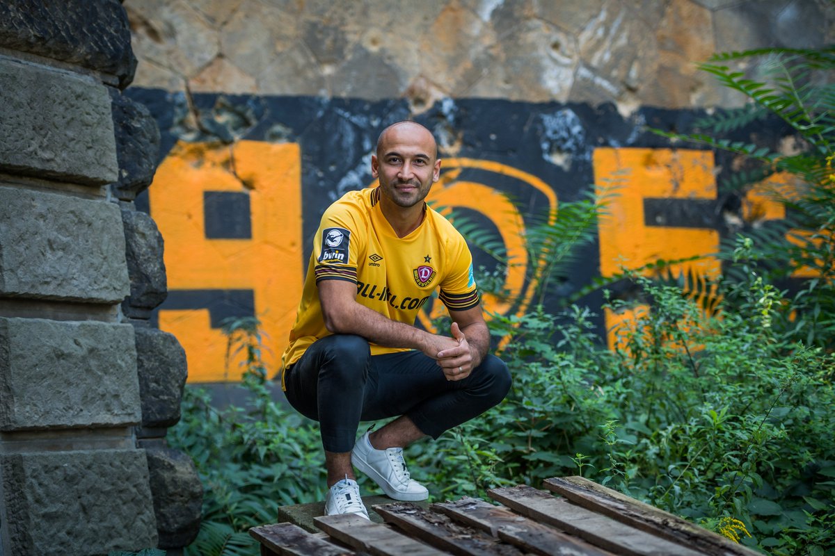 DynamoDresden's tweet photo. Akaki #Gogia kehrt zur SGD zurück! 🖤💛 Der 30-jährige Offensivallrounder unterschreibt einen Vertrag bis zum 30. Juni 2024 in „Elbflorenz“. Herzlich willkommen zurück, „Andy“. 👋🏼 Alle Infos 👉🏼 https://t.co/Og9S86rQlz #sgd1953 https://t.co/u1wnJTXw7r