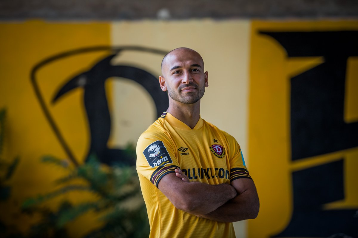 DynamoDresden's tweet photo. Akaki #Gogia kehrt zur SGD zurück! 🖤💛 Der 30-jährige Offensivallrounder unterschreibt einen Vertrag bis zum 30. Juni 2024 in „Elbflorenz“. Herzlich willkommen zurück, „Andy“. 👋🏼 Alle Infos 👉🏼 https://t.co/Og9S86rQlz #sgd1953 https://t.co/u1wnJTXw7r