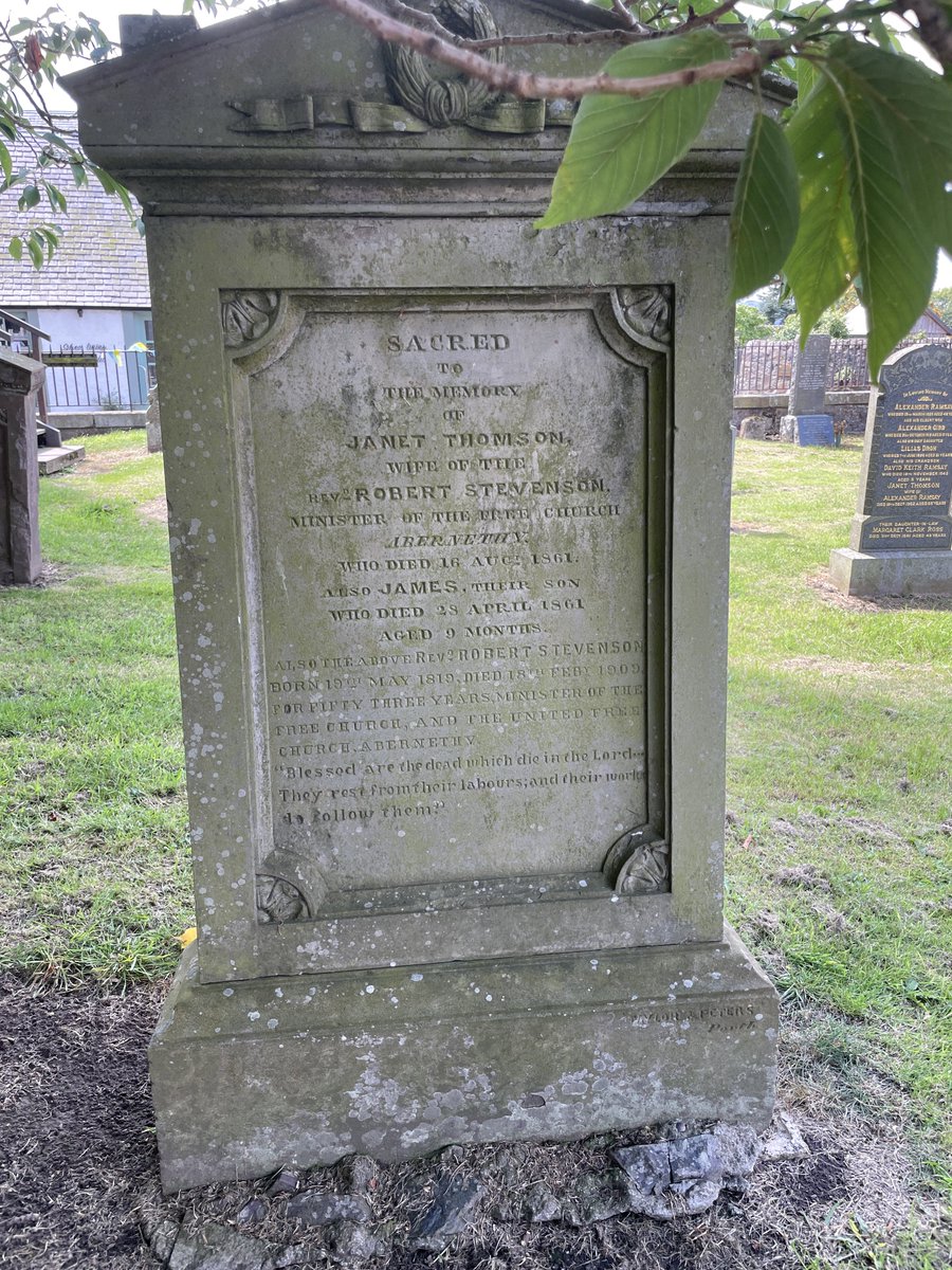 MuseumAbernethy's tweet photo. For #MementoMoriMonday we’re liking this memorial to the Rev. Robert Stevenson, minister of the Free Church and then the United Free Church in Abernethy for more than half a century! #LocalHistory #GraveyardsOfScotland #ChurchesOfScotland https://t.co/uuZWJSKL0K