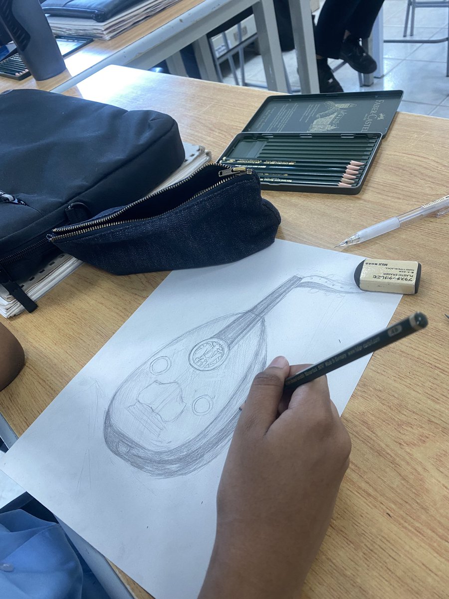 BISRCreates's tweet photo. The Creative Arts Department is so excited to welcome the students back to school. The Year 11 Art and Food Preparation & Nutrition students hit the ground running making French Toast and drawing still life. #ArtwithMrsK #cookingwithMsWheeler #BISRcreates #BisrHamra https://t.co/eQ93UFt1JH
