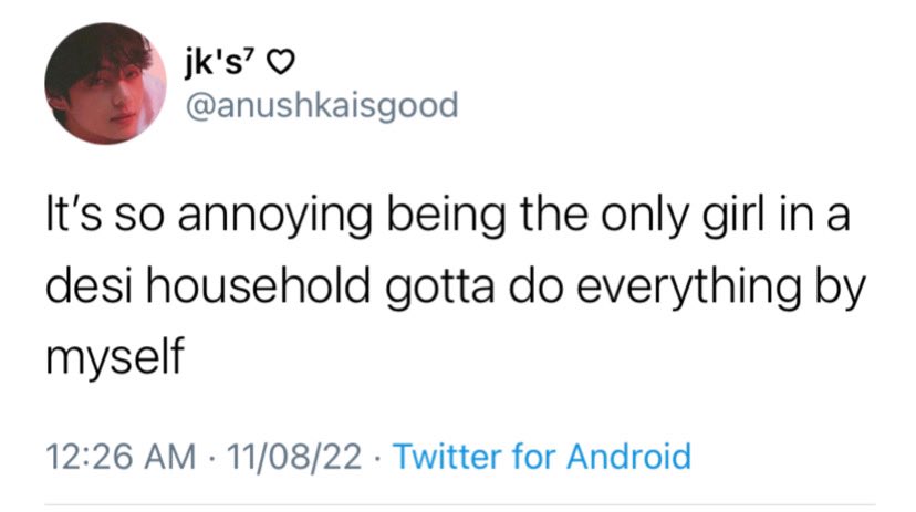 sooyaserve's tweet photo. Damn thought u was the only girl in the house where did the sister come from 😟 https://t.co/174ABzKA7T