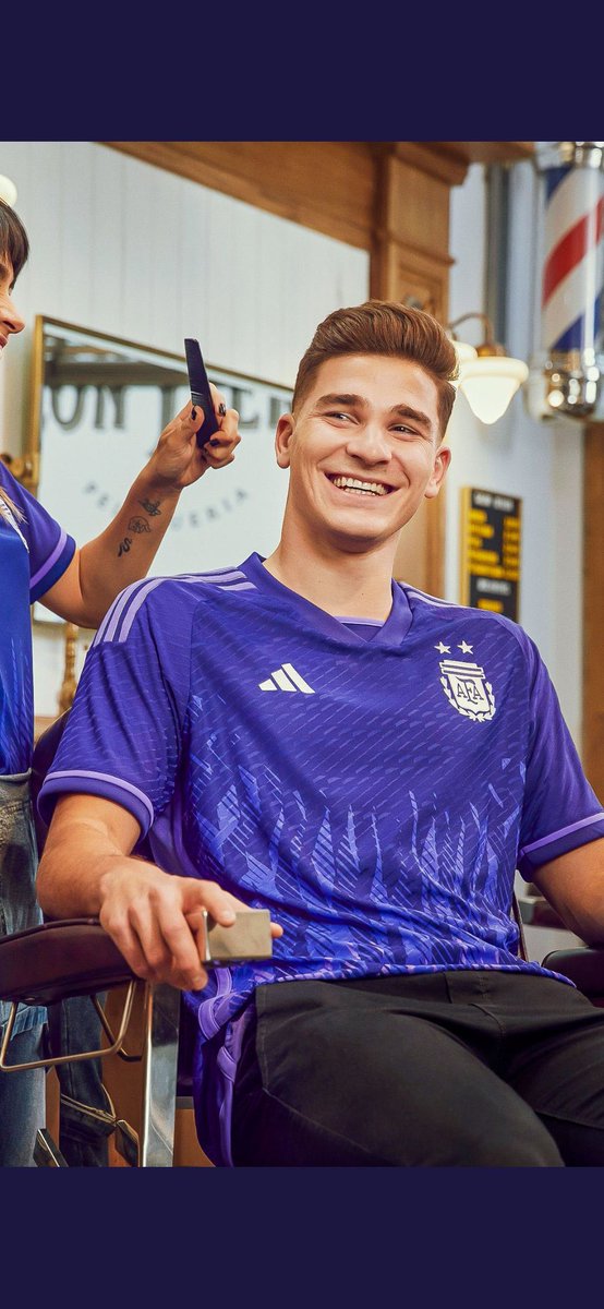 tdmascrc's tweet photo. La nueva camisa de Argentina para el Mundial ¡Tiene exceso de facha! 😍 https://t.co/JFyb0XI6jn