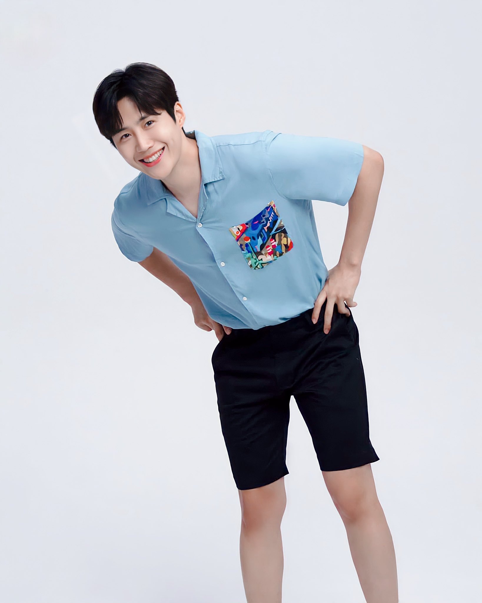 FbVDS70VsAAZE8B?format=jpg&name=large