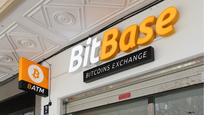 CryptoSaming's tweet image. Crypto ATM Company Bitbase Prepares to Open Operations in Venezuela This Year – news.bitcoin.com/crypto-atm-com… #DefiTown #BSC #BNB   #crypto #blockchain #eth #cryptocurrency #cryptonews #altcoins #DeFiNews
