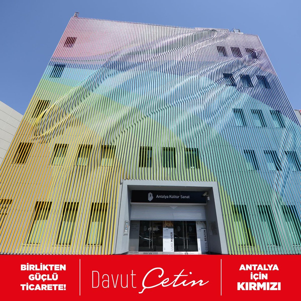 DavutCetin's tweet photo. 8 yıl önce Picasso ile başlayan yolculuğunu Andy Warhol, Rodin gibi dünyaca ünlü isimlerle sürdüren #AntalyaKültürSanat’ta 16 sergi ile 100 bini aşkın sanatseveri ağırladık. Kente yeni bir soluk kazandırdık. 
#BirliktenGüçlüTicarete
#AntalyaiçinKIRMIZI
https://t.co/XhjenQUjH1 https://t.co/6eDEnsi9jL