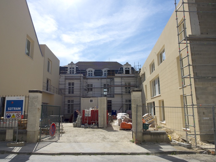 Autant_Journal's tweet photo. [#travaux] ➡️ Clinique St-Martin : 33 logements bientôt disponibles

Désaffectée depuis plusieurs années, la clinique Saint-Martin s’apprête à faire place à une résidence de 33 logements locatifs gérés par le Foyer Rémois.

Suite dans Autant 514 – https://t.co/s1hqjcJ1k4 https://t.co/UUUbkqxWM0