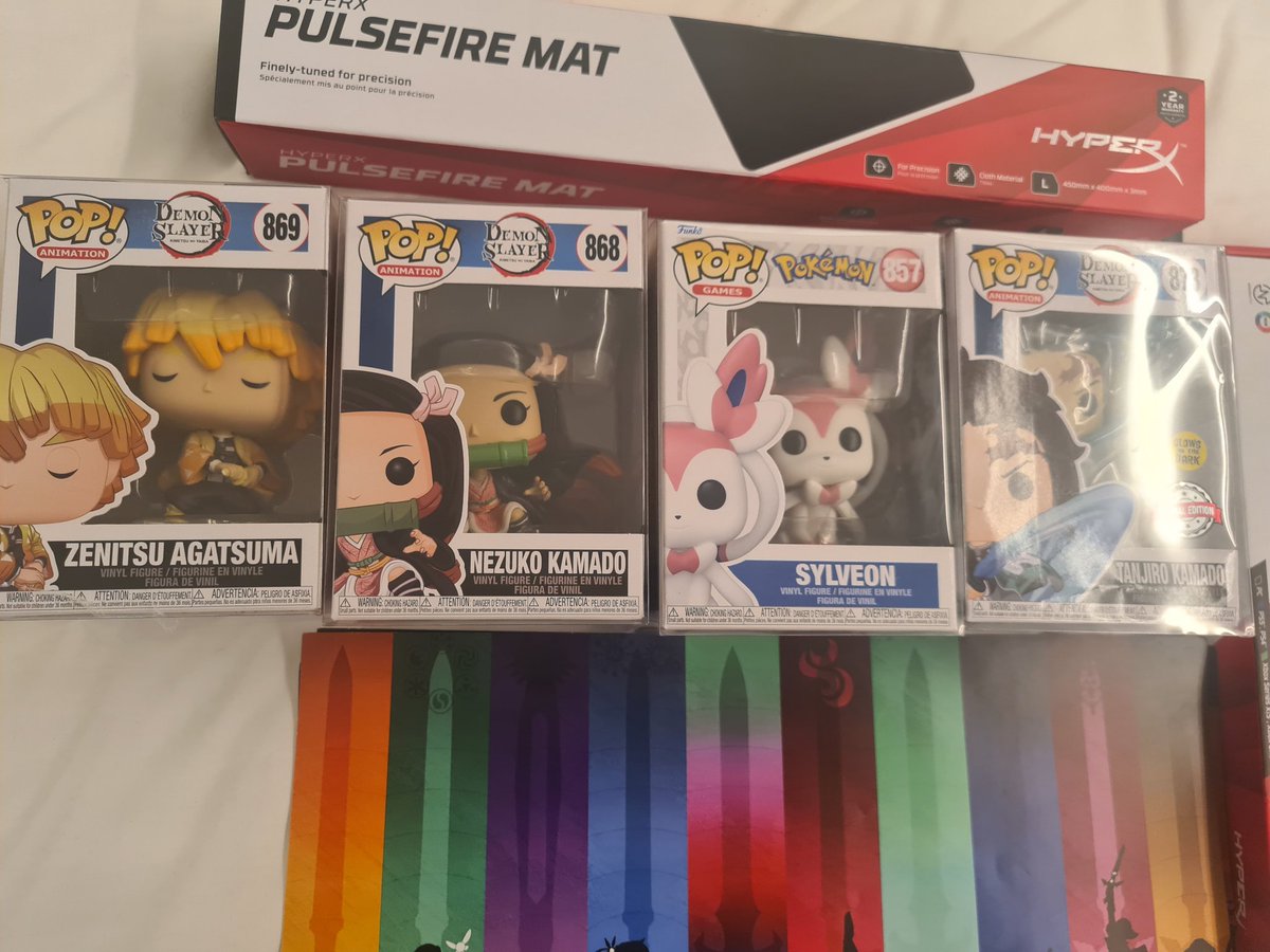 PinupGamerUK's tweet photo. Also my goodies from #i69  😍 finally got my Demon Slayer Pops https://t.co/on6wuOkLtD