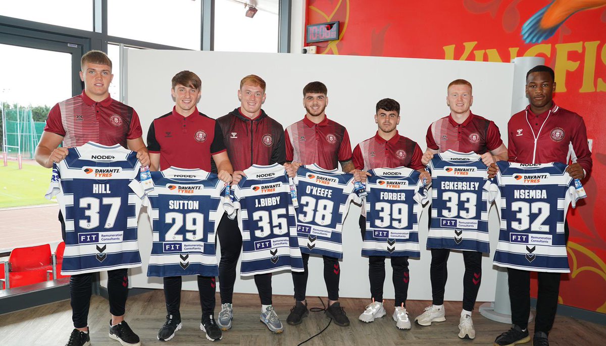 A proud day for our Academy 👏

All 7️⃣ of today’s debutants have come through the Wigan Academy system - from Scholarship to Academy and now first team 🍒⚪️

#WWRL #SLHKRWIG