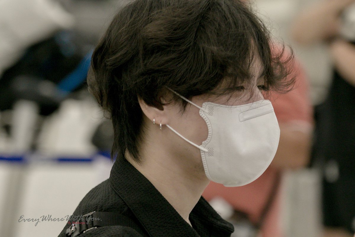 [20220829] Safe flight na krub 🫶🏻💚🐥🌻🛫🇰🇷

#SeeYouSoonYUGYEOM
#YUGYEOM1stLiveInBKK

#Yugyeom #유겸  <a href="/yugyeom/">김유겸</a>
#GOT7 <a href="/GOT7/">GOT7 (갓세븐)</a>