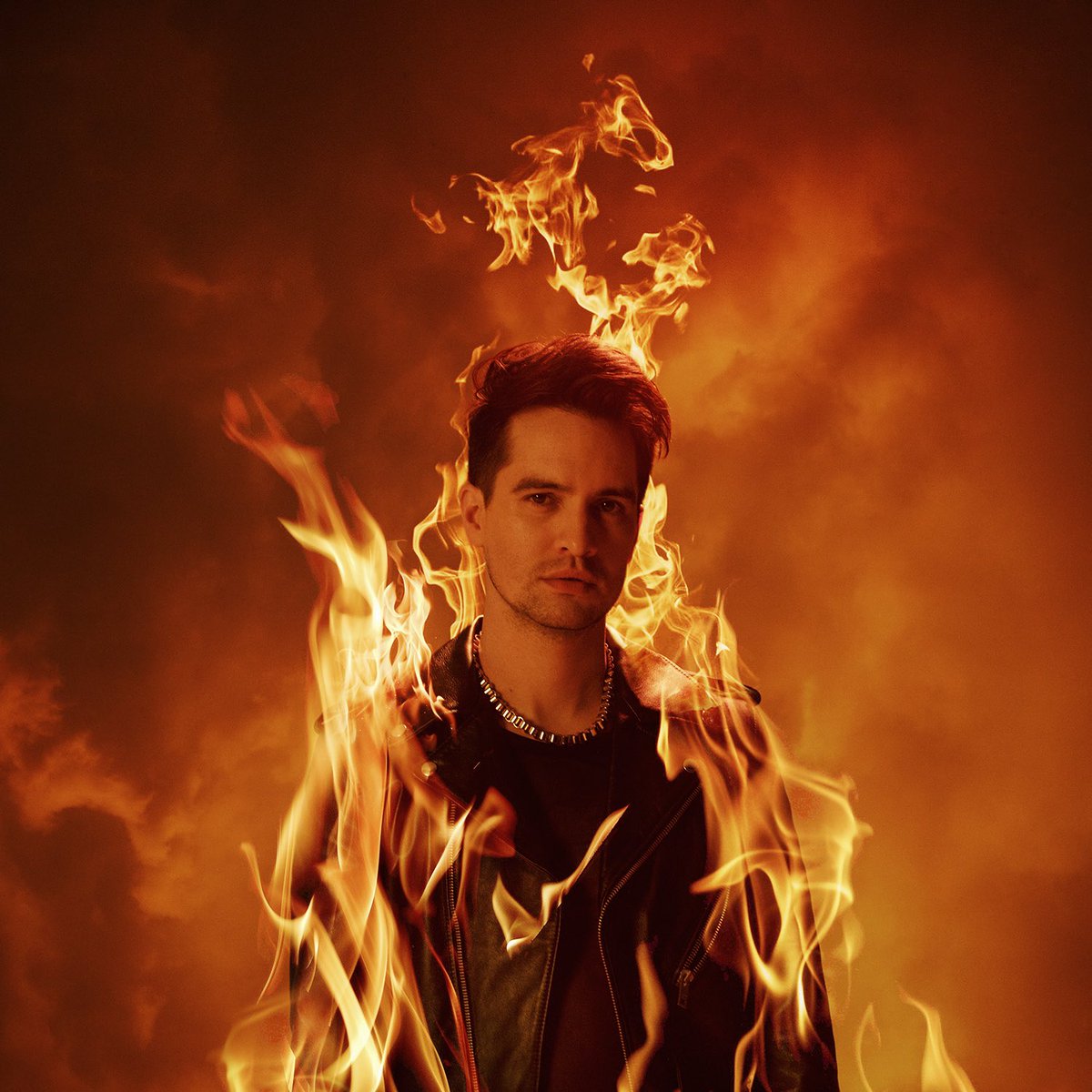 urielyrow's tweet photo. More of the newer Brendon Urie content ❤️‍🔥 https://t.co/OcAlppSSG7