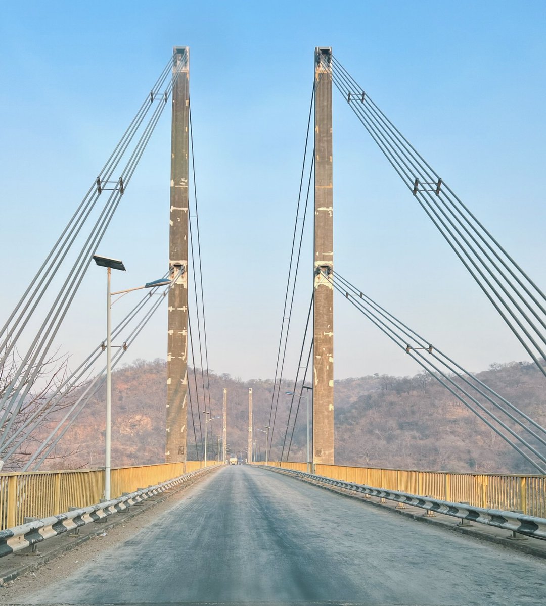 phiri_liyah's tweet photo. Welcome to #luangwa_bridge
#Destination_Zambia
#takeaholidayhaveitlocal https://t.co/AMkotfXjji
