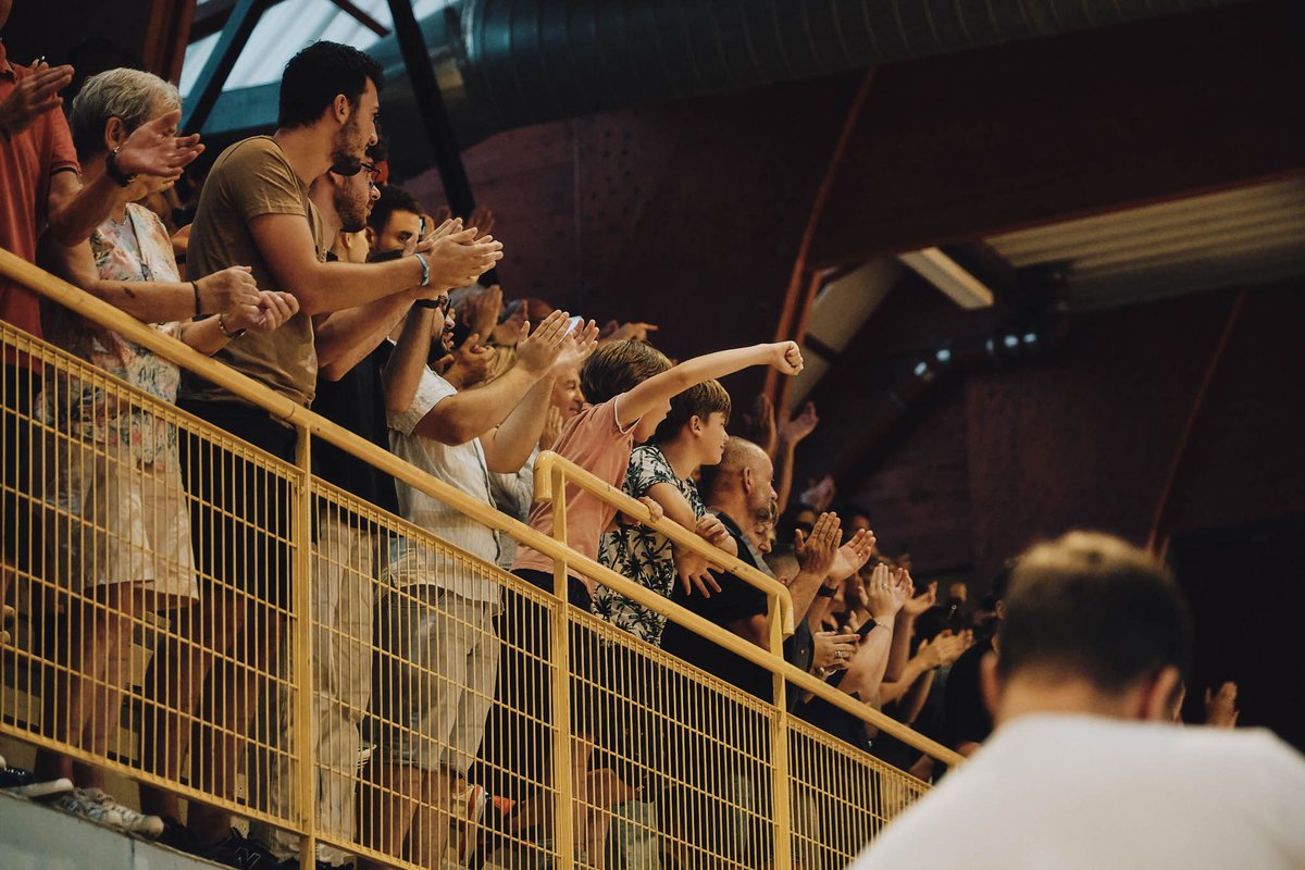 SLUCbasketNancy's tweet photo. Allez on lance la semaine avec un petit retour en images sur le match de samedi soir à St Nicolas ! 🤩

📸 @BBlackrish54 🙌 https://t.co/GA4ekEWsdv