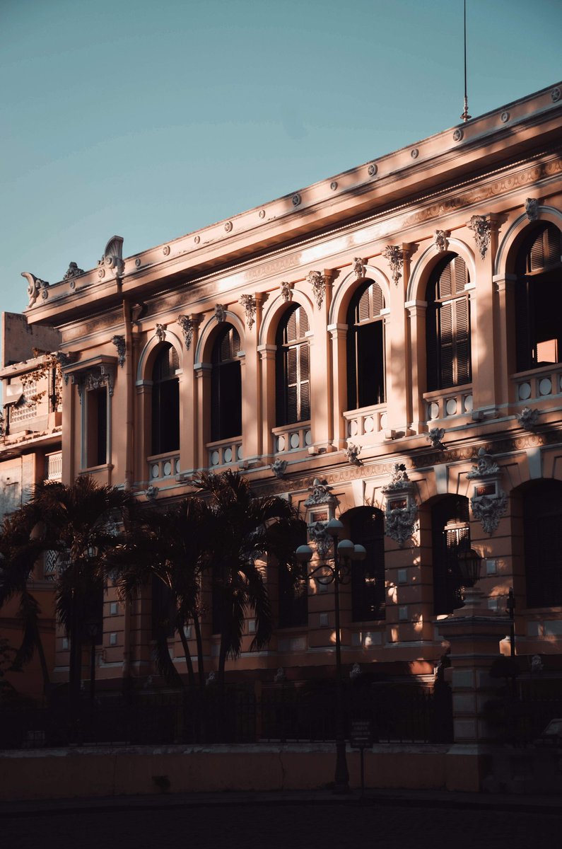 Savills France tweet media