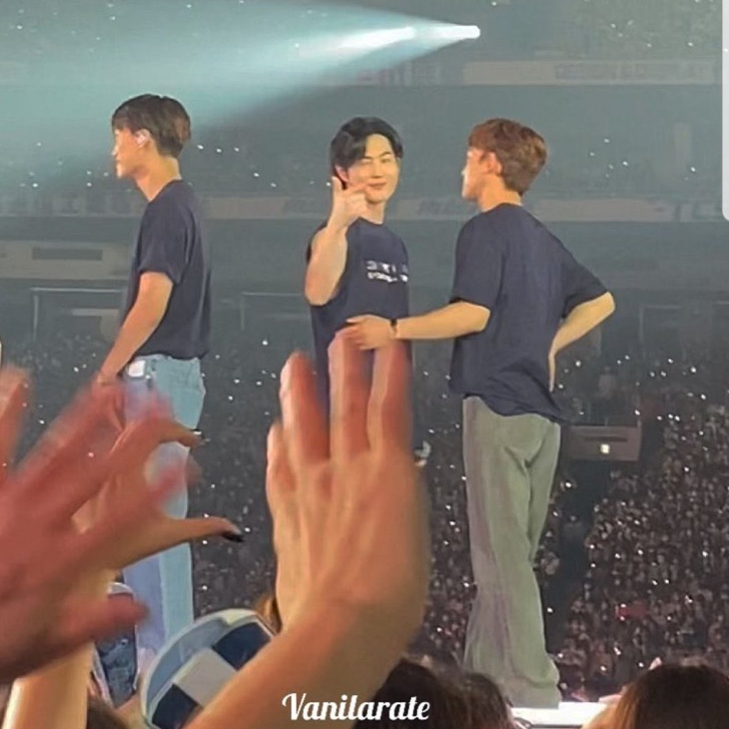HamsaKai88's tweet photo. #EXO #μνΈ #μμ°λ―Ό #μ²Έ #μΉ΄μ΄
#kai #SUHO #Chen #xium #EXOtoTOKYO #SMTOWNLIVE2022_TOKYO @weareoneEXO
π₯Ίππ https://t.co/rIMAP7Y2BX