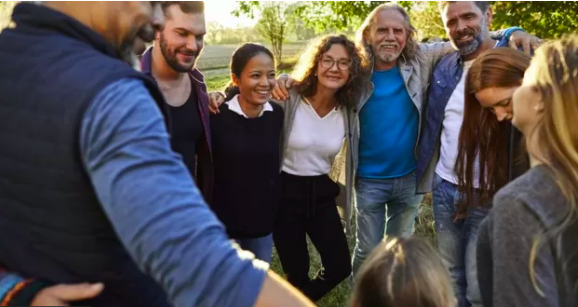 elmostrador's tweet photo. SIN EDITAR| Cómo podremos reemplazar las sociedades moldeadas por los multimillonarios de #SilliconValley
https://t.co/IxjqrvGrcM https://t.co/09cplsUgb1