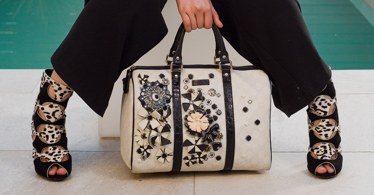 luxityZA's tweet photo. Let your accessories do the talking - we're obsessed with this floral Gucci handbag and Yves Saint Laurent heels combo! 😍 https://t.co/8HWRzOOugt