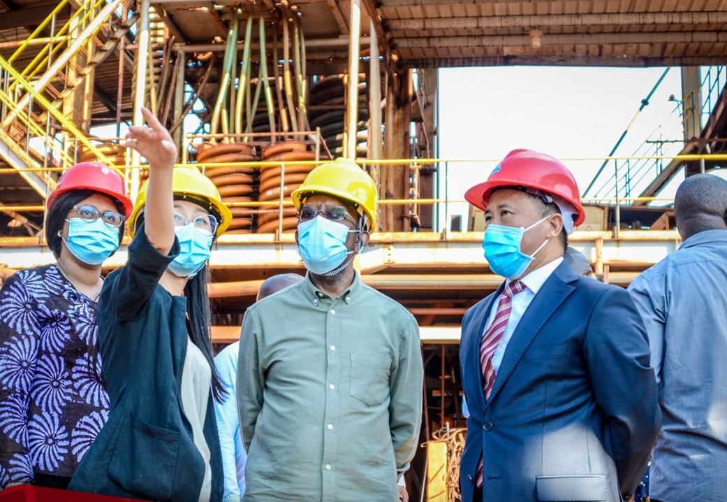 clubOmozambique's tweet photo. Chinese company exploiting heavy sands in #Chibuto to build #Chongoene port | #Mozambique
https://t.co/ANROUw49nz
#Mocambique #Mining #HeavySands #China #SADC #Africa https://t.co/IylTnEn6sW