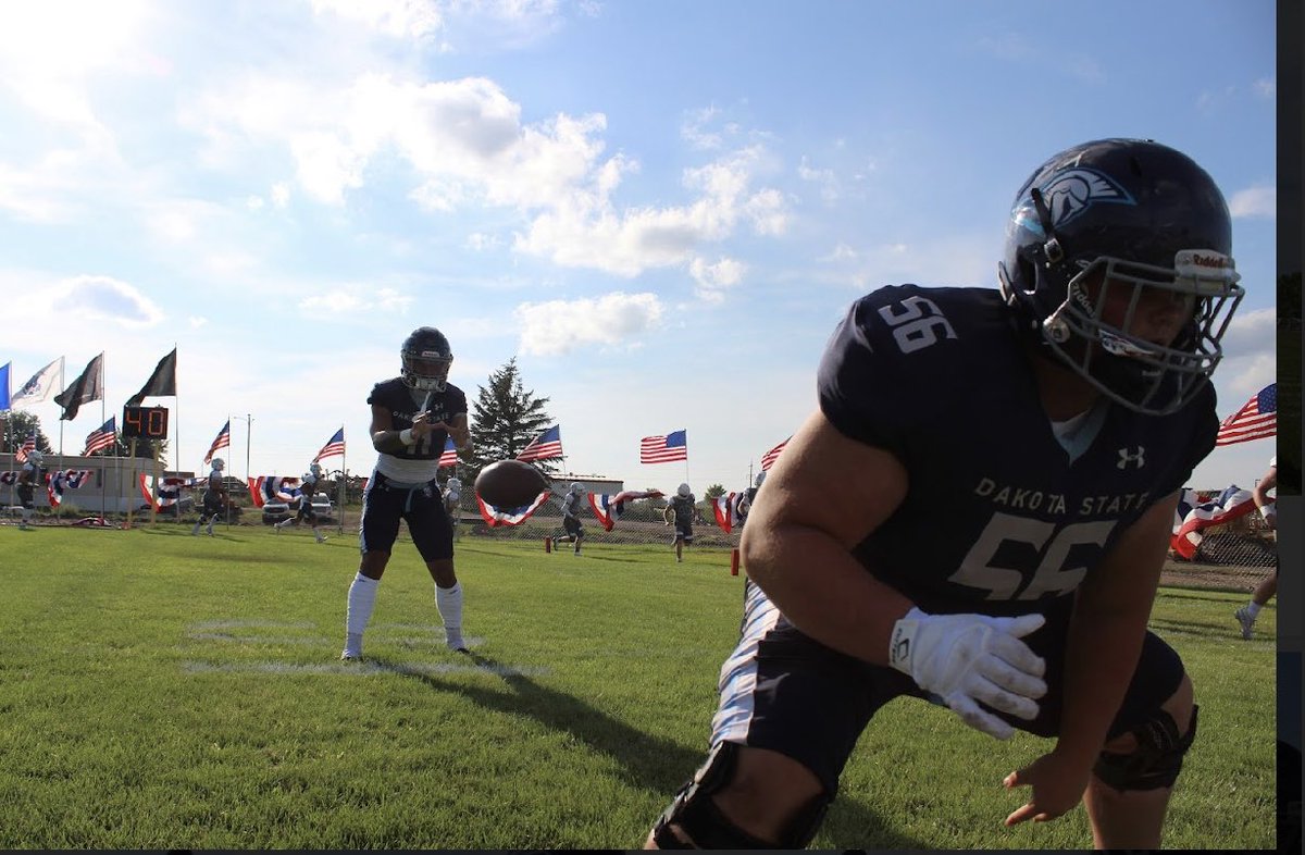 Good teams improve the most between the opener and week 2.  Get after it on the practice field and in the film room!#Go_Trojans <a href="/Jack__ONeil/">Jack O’Neil</a> <a href="/Cedric96743045/">Cedric Faumuina</a>