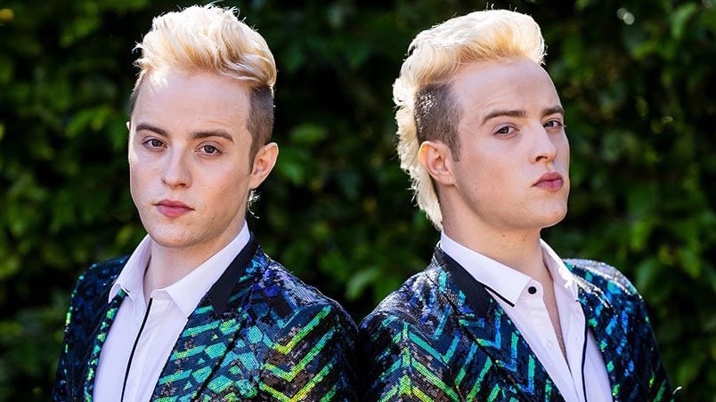FakeShowbizNews's tweet photo. Jedward say NASA has made the right decision in delaying today’s moon rocket launch following technical issues.

“If you’re not 100% sure, you can’t send it up,” they told reporters https://t.co/hp7ialHoRe