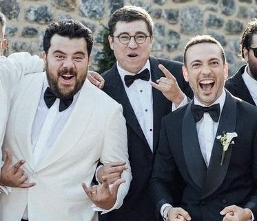 yagmuradamicin's tweet photo. sizin dostluğunuz 🥺🧿💖 #3Adam
#DemetOğuzhanWedding https://t.co/QYpULuxgx6