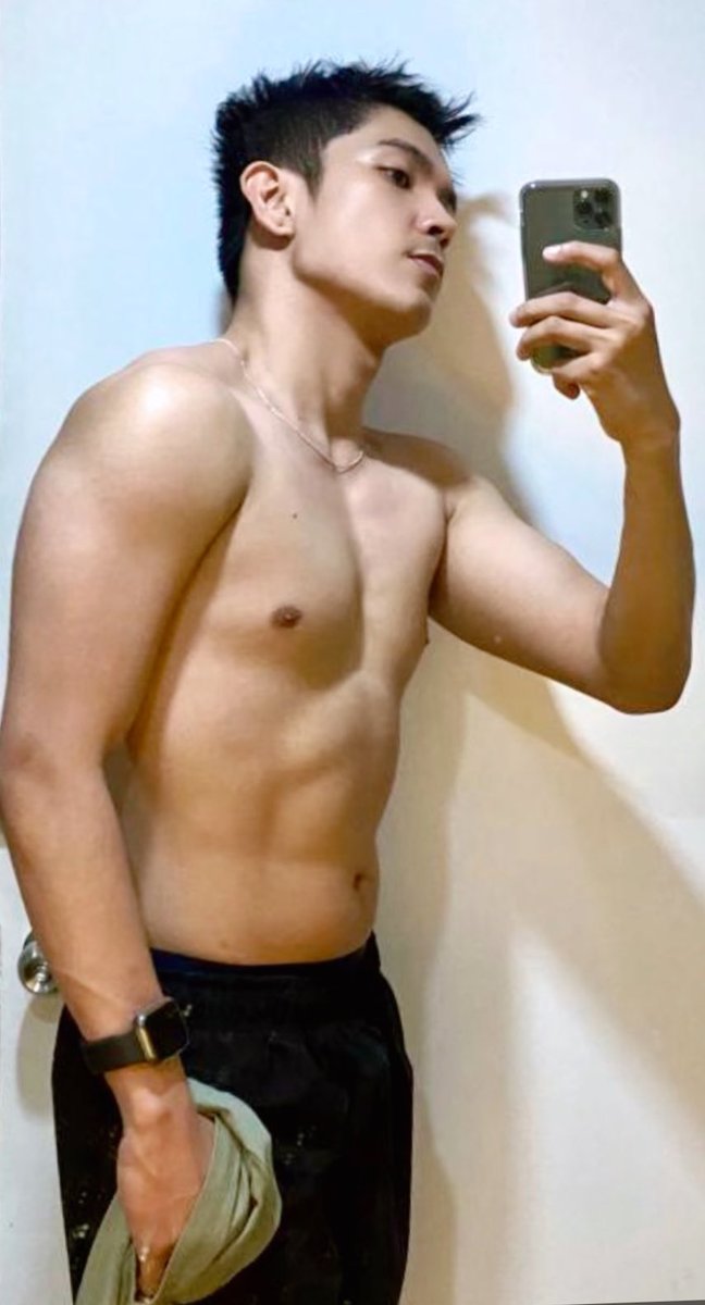 highprincezero's tweet photo. Kaya ba? Can I? https://t.co/xEtS3HNhPZ