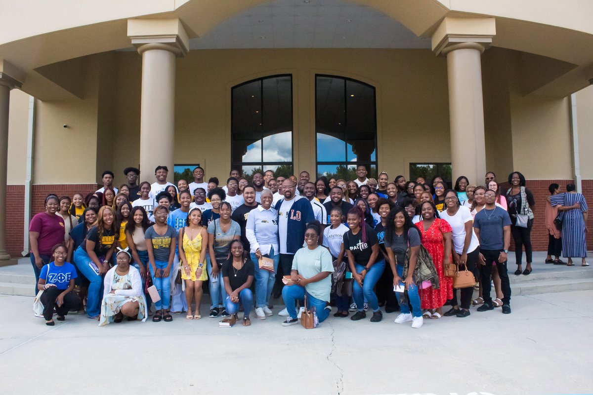 TheWestPoint's tweet image. #COLLEGESUNDAY at West Point! May God bless each of you on your journey! #weimpactlives