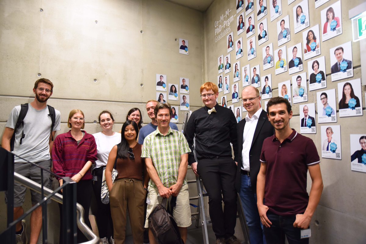 CeMM_News's tweet photo. Congratulations to Mark Smyth, from CeMM Adjunct PI Andreas Bergthaler's group (@Bergthalerlab), who has successfully defended his PhD thesis "Characterization of the emergence of cytotoxic #Tlymphocyte escape mutations in lymphocytic choriomeningitis virus". Well done!🎉#phdlife https://t.co/tz7up5hEL1