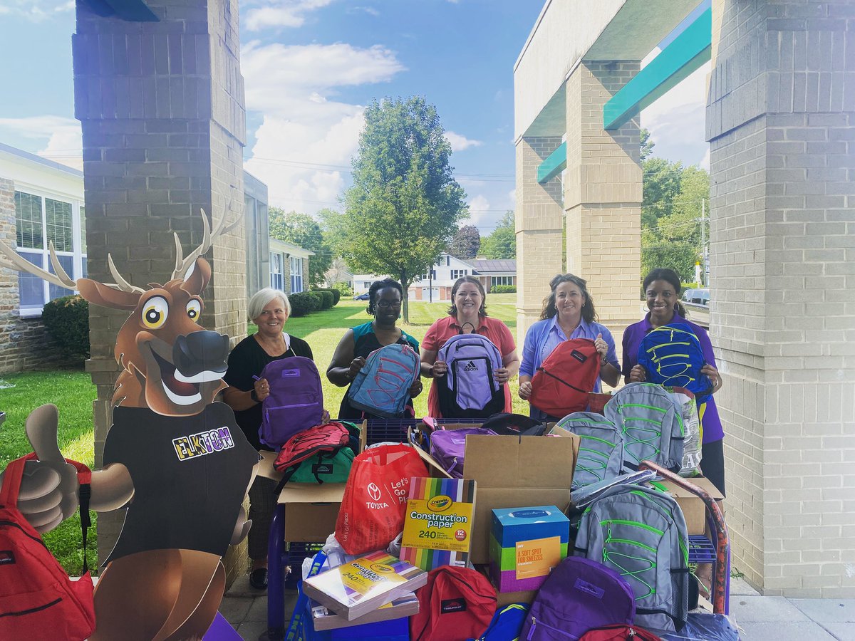 EMS_CCPS's tweet photo. Thank you Cecil County Bar Association for the generous donation! #BetterTogether 💜💛 https://t.co/fpCdYIfTyC