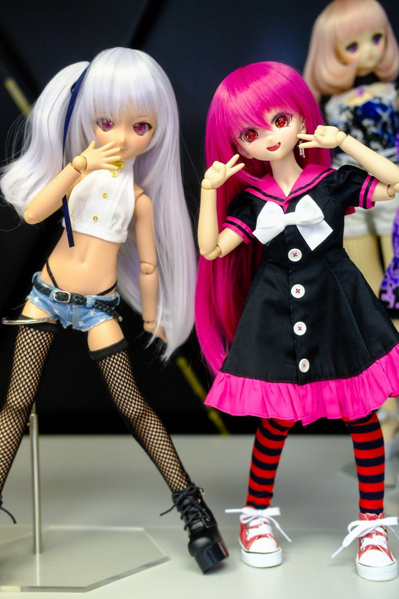 xash0919's tweet photo. きれいな顔してるだろ。ウソみたいだろ。男の娘なんだぜ。この二人。
#DOF18 https://t.co/kSqZlRkkp6