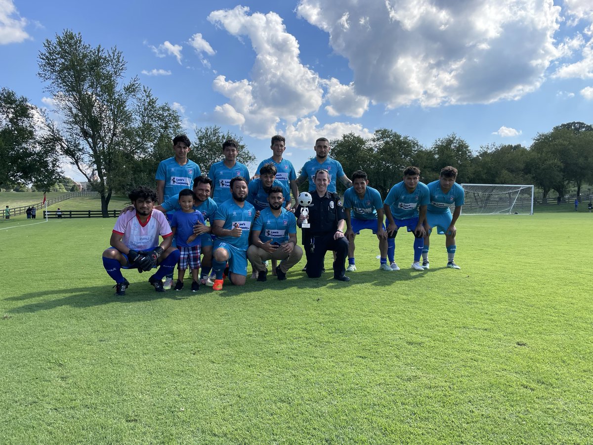 LeesburgPolice's tweet photo. We had a great time at our 4th annual Fiesta Latina!

The event is part of the department's continued efforts to engage with our Latino community members.

Thank you to @dickssportingss &amp; our other community partners who helped make this such a successful event! https://t.co/GUn3YzCOAj