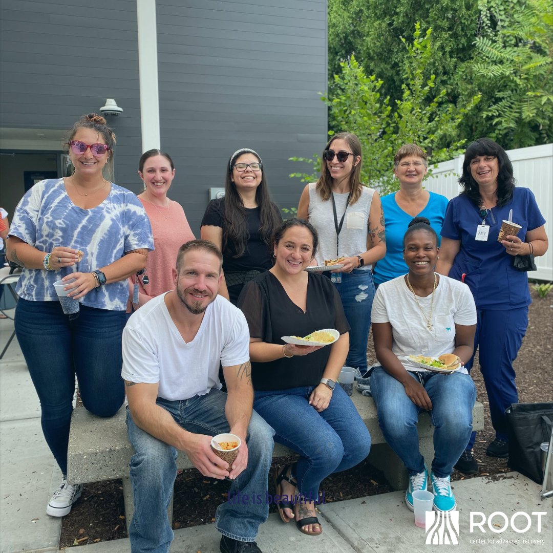 RootCenterCT's tweet photo. Our New Britain Clinic staff held an end of the summer bbq the other day! We love our staff and how we come together as a team and as a family! #JobLove #StaffAppreciation #RootReason Check out our current job openings at: https://t.co/LmvJOExIYo https://t.co/U2CFJyDE3v