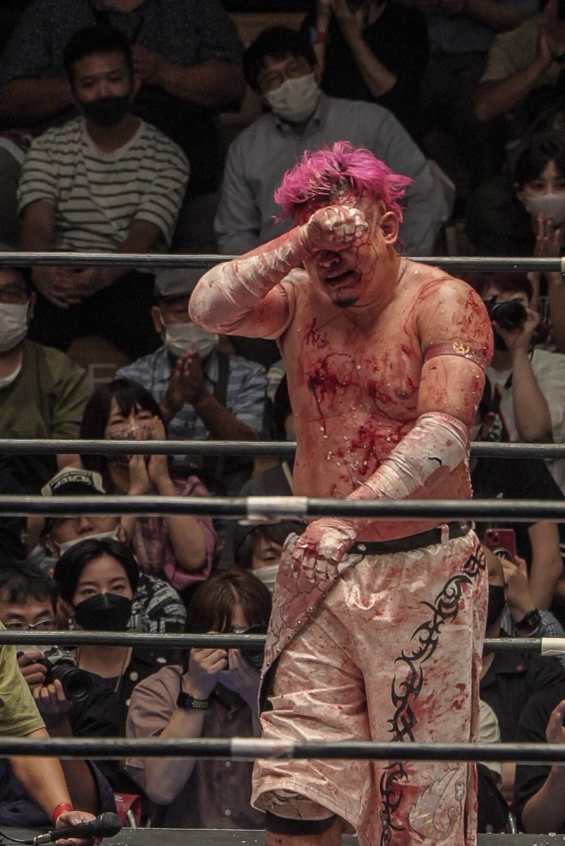 ruis0119's tweet photo. 【速報】2022.08.29 後楽園ホール
プロレスリング フリーダムズ
正岡大介選手(@eg_daisuke )

それでも私達は正岡大介を愛してる

#プロレスTODAY #プ女子部長
#wrestling #pw_freedoms https://t.co/7l50FtTPLi