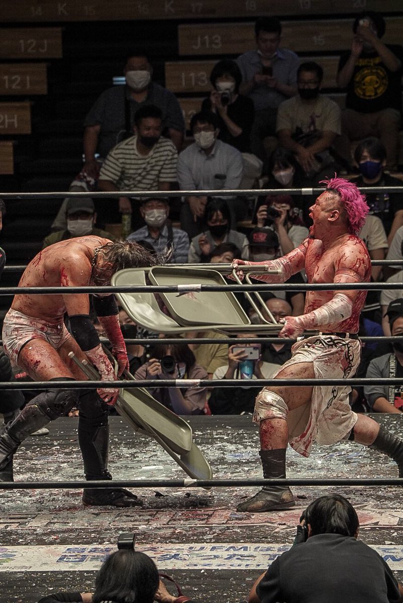 ruis0119's tweet photo. 【速報】2022.08.29 後楽園ホール
プロレスリング フリーダムズ
正岡大介選手(@eg_daisuke )

それでも私達は正岡大介を愛してる

#プロレスTODAY #プ女子部長
#wrestling #pw_freedoms https://t.co/7l50FtTPLi