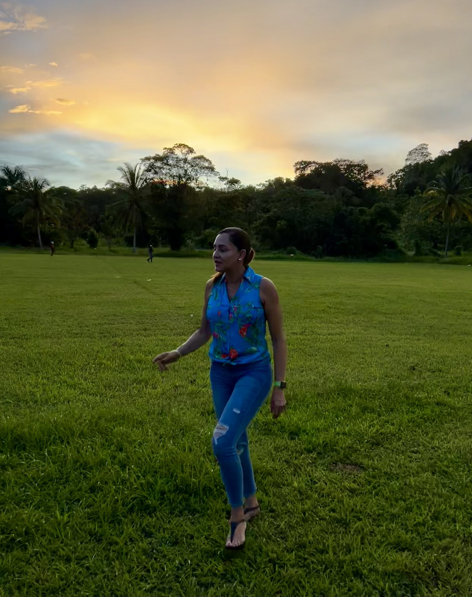 Ann-Marie Vaz🇯🇲 on X: GM #Jamaica! “We can't fast forward to the future.  We can't rewind the past. Let's press play LIVE today.” #Focus #DreamBig  #Believe #WorkForItNow #OneJamaica #OneLove #Blessings my #Portland