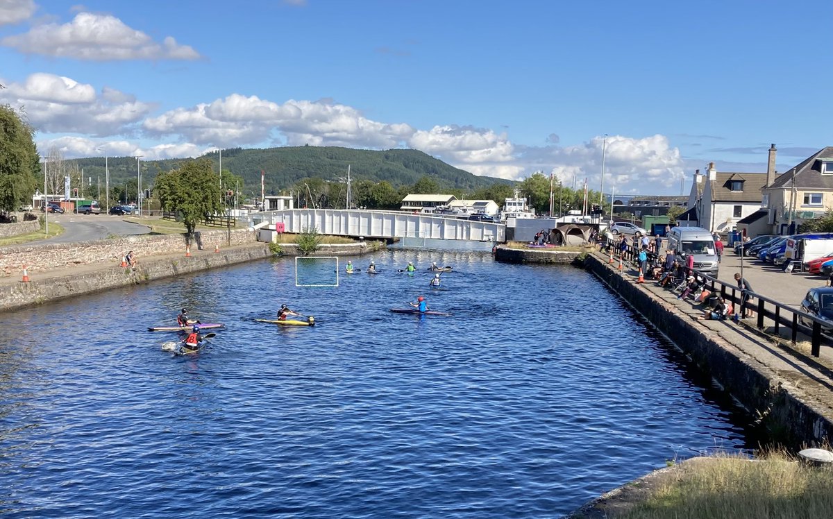 All action on Caledonian canal ⁦<a href="/scottishcanals/">Scottish Canals</a>⁩ ⁦<a href="/andrew_thin/">Andrew Thin</a>⁩