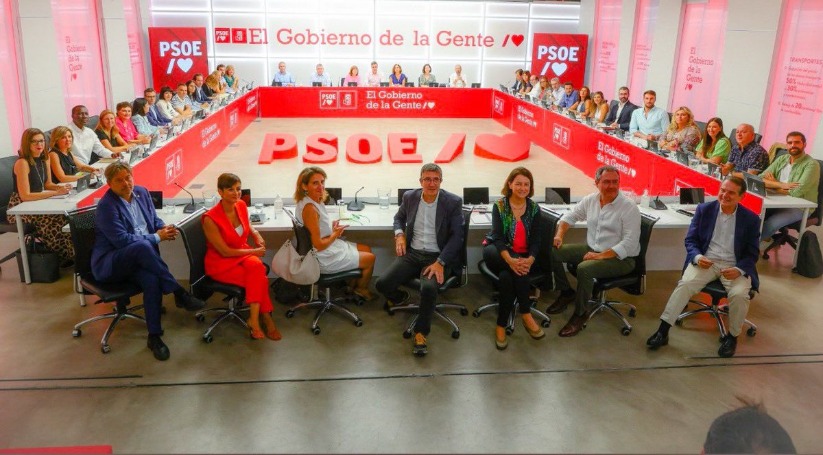 Este país ha sufrido una pandemia y una crisis energética derivada de la guerra en Ucrania. 
En ambas el PP no ha estado del lado de la ciudadanía.
Se ha opuesto a todo. 
Los Socialistas seguiremos tomando medidas para proteger a la ciudadanía porque somos #ElGobiernoDeLaGente