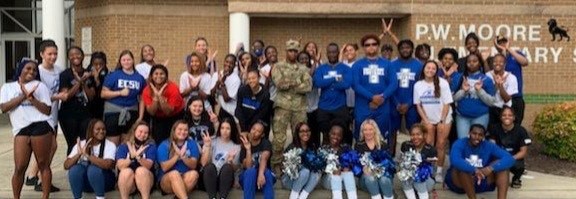 ECSUVikings's tweet photo. The @ECSUVikings welcomed students to their first day of school at P.W. Moore Elementary this morning. Good luck to all the .@ecpps students, teachers and administrators this academic year. https://t.co/DUYaM6hb9S