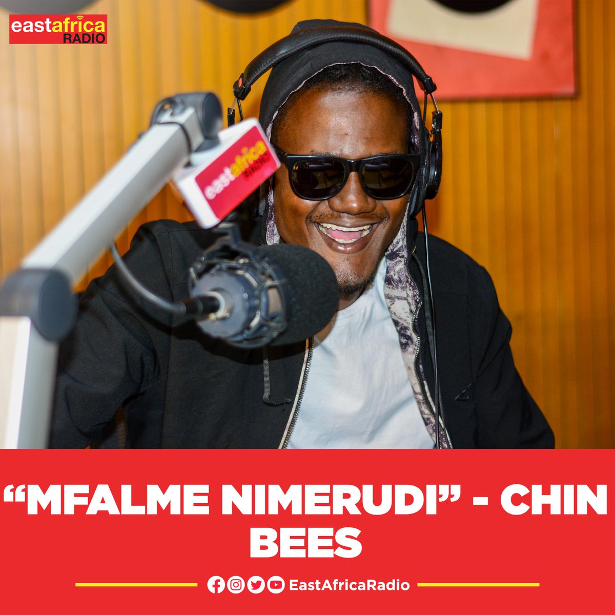 earadiofm's tweet photo. #BURUDANI Msanii #ChinBees amesema amerudi kwenye game baada ya ukimya mrefu na mashabiki zake wategemee kazi zaidi pamoja na videos kali.

"The King is back, nawapenda sana watu wanaonisapoti na nawakubali. Mimi sio kitu bila wao, mziki unaongea. Nina Chupa la dunia kali kabisa" https://t.co/jnl1fv9ClA